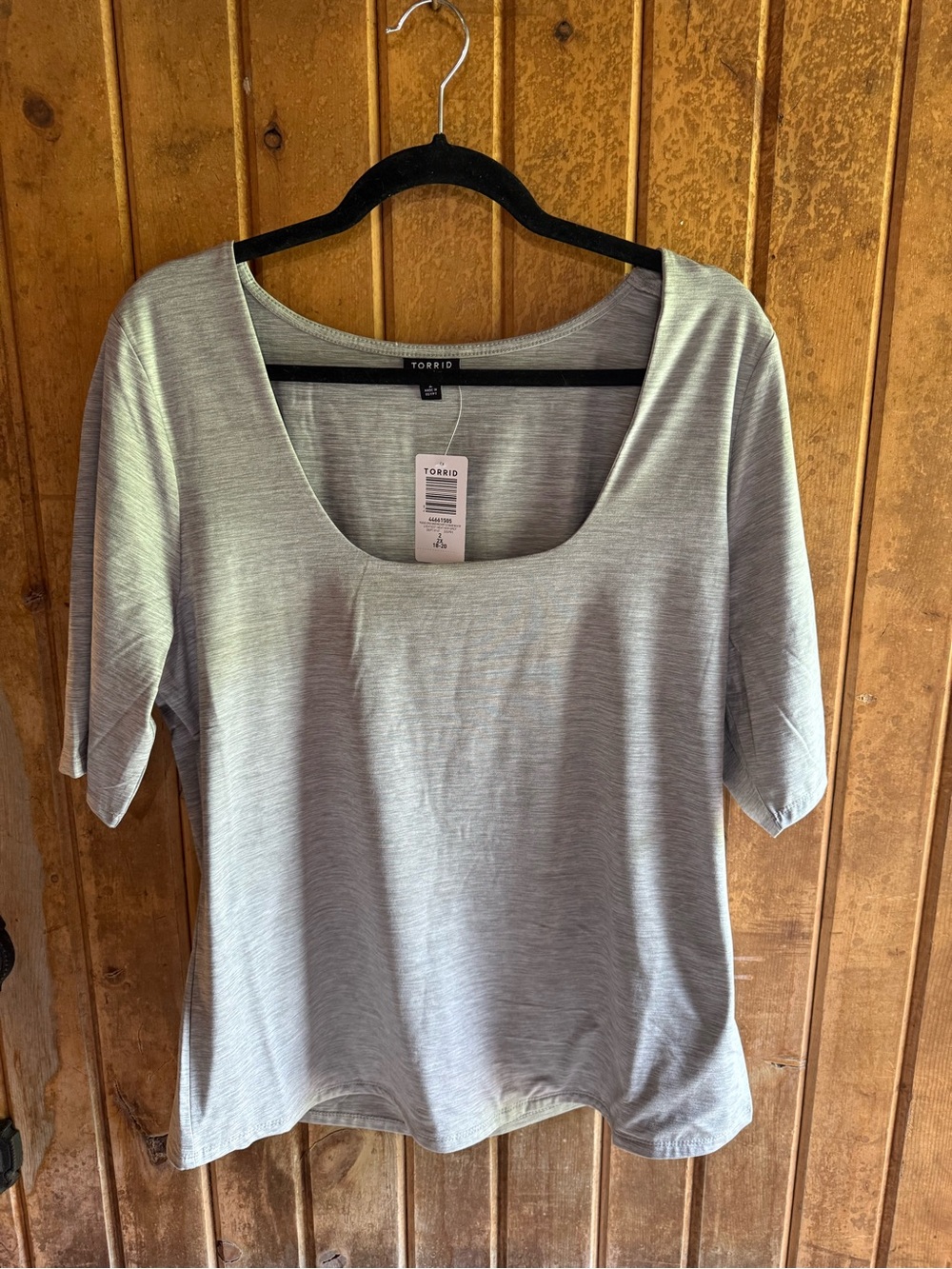 Torrid Scoop Neck Shaping Tee 2 - Picture 2 of 10